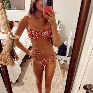 CUTEST FLOWER BIKINI🌹🌹